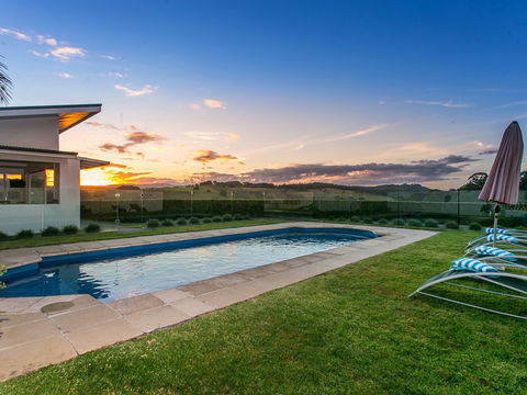 Byron's Brae - Tourism Canberra 9