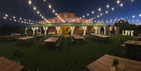 Clydesdale Motel And Steakhouse - Tourism Canberra 0