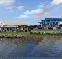 Coral Tree Lodge Tourist Park - Tourism Canberra