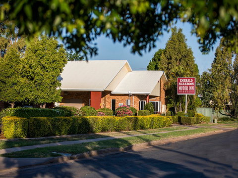 Emerald Maraboon Motor Inn - Tourism Canberra 0