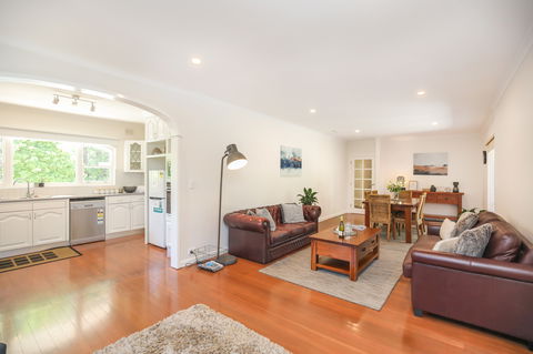 HAHNDORF LODGE - Tourism Canberra 7