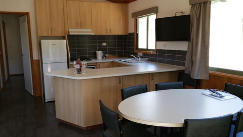 Halls Gap Caravan Park - Tourism Canberra 1