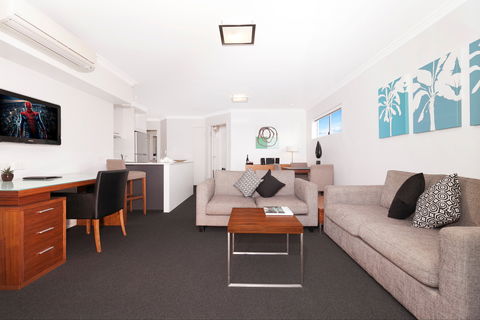Hotel Chino - Tourism Canberra 2