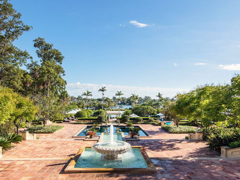 InterContinental Sanctuary Cove Resort - Tourism Canberra 3