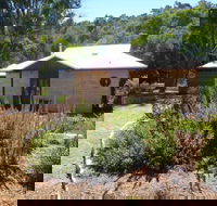 Jalbrook  Estate-  CottagesAlpacasGallery  Function Centre - Tourism Canberra