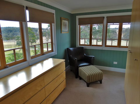 Loughmore House And Cottage - Tourism Canberra 4