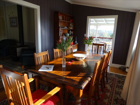 Loughmore House And Cottage - Tourism Canberra 5