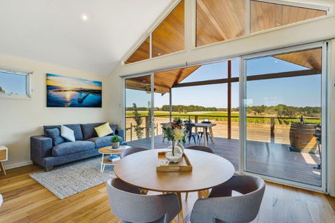 McGlashan Estate Luxury Eco Villas - Tourism Canberra 2