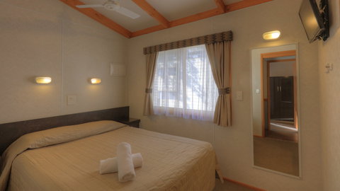 Moama Riverside Holiday And Tourist Park - Tourism Canberra 8