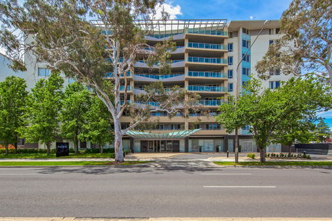Pacific Suites Canberra - Tourism Canberra 1