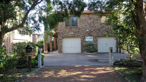 Peaceful Palms Bed And Breakfast - Tourism Canberra 2