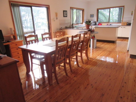 Peaceful Palms Bed And Breakfast - Tourism Canberra 4
