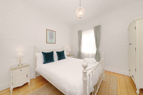 Poets Cottage - Tourism Canberra 2