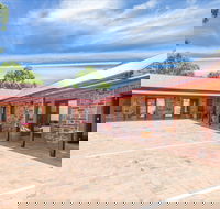 Adelaide Hills Birdwood Motel - Tourism Canberra