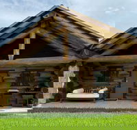 Amarina Farm Stay and Gardens - Tourism Canberra