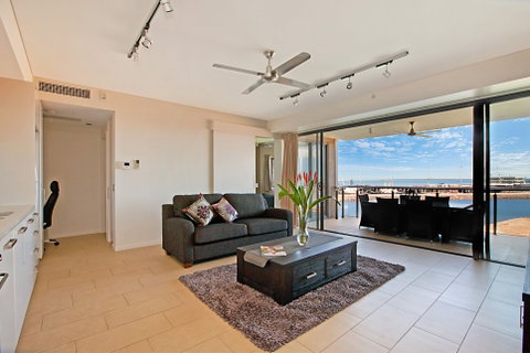 A Marina Vista - Tourism Canberra 1