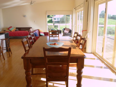 Ashendens At Penneshaw - Tourism Canberra 2