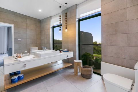 Blue Range Estate Villas - Tourism Canberra 1