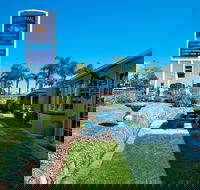 Colonial Terrace Motor Inn and Terrace Brasserie - Tourism Canberra