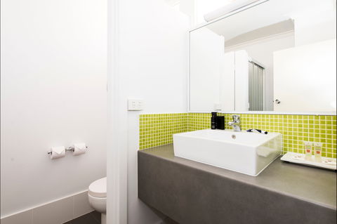 Ibis Styles Geraldton - Tourism Canberra 0