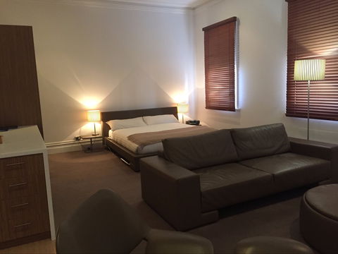 Ikon Hotel - Tourism Canberra 0