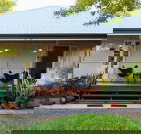 Kenilworth Cottage Barcaldine - Tourism Canberra
