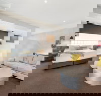 Moonlight Bay Apartments - Tourism Canberra