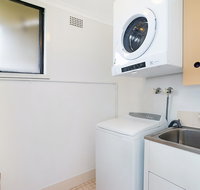 Newcastle Short Stay Apartments - Flagstaff Apartment - Tourism Canberra
