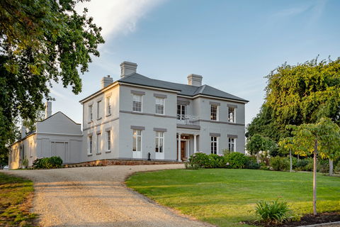 Prospect House Private Hotel - Tourism Canberra 0