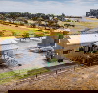Redwing Farm Barn - Tourism Canberra