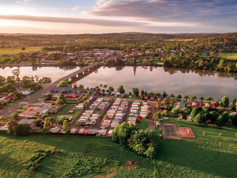 Riverbreeze Holiday Park - Tourism Canberra 0