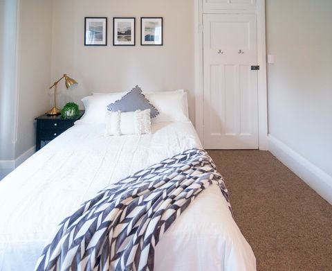 Royal Mail Hotel Braidwood - Tourism Canberra 1