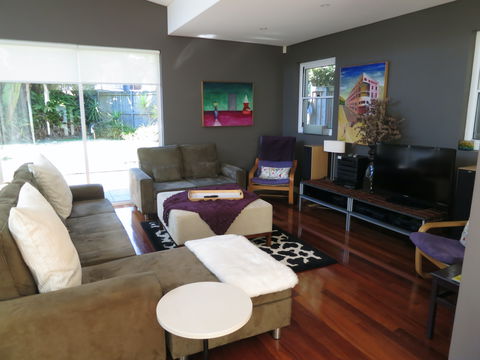 Ruby's At Bondi Junction - Tourism Canberra 0