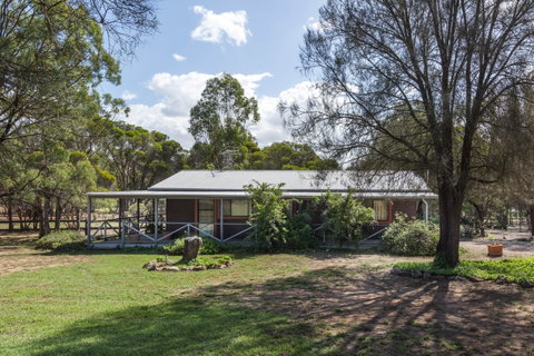 Serenity Grove - Tourism Canberra 0