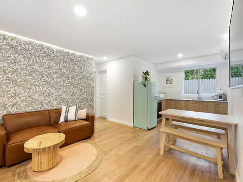 Sunset Beach - Surfside - Tourism Canberra 0