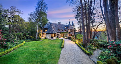 Thorngrove Manor Hotel - Tourism Canberra 1