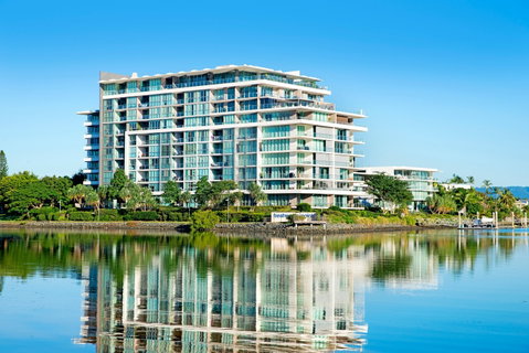ULTIQA Freshwater Point Resort - Tourism Canberra 1