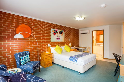 Yackandandah Motor Inn - Tourism Canberra 1