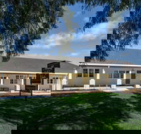 Albany Holiday Units - Tourism Canberra