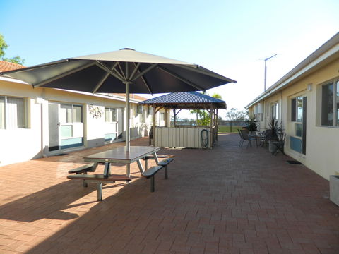 API Pelican Beach Front Apartments Kalbarri - Tourism Canberra 2
