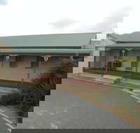 Bayview Retreat - Tourism Canberra