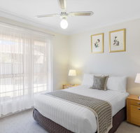 Best Western Ambassador Motor Inn and Apartments - Tourism Canberra