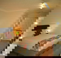 Best Western Parkside Motor Inn - Tourism Canberra