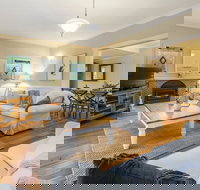 Blue Moon Cottages - Tourism Canberra