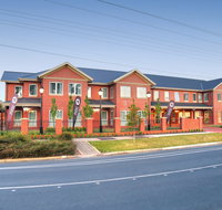 Bolton on the Park - Tourism Canberra