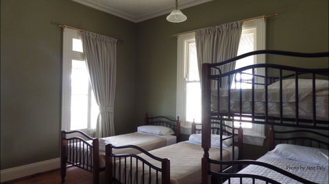 Eddy's Of Canowindra - Tourism Canberra 1