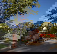 Golden Country Motel and Caravan Park - Tourism Canberra