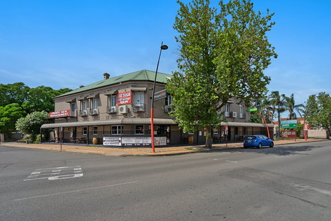 Imperial Hotel - Tourism Canberra 0
