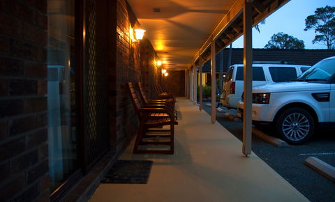 Karuah Motor Inn - Tourism Canberra 2
