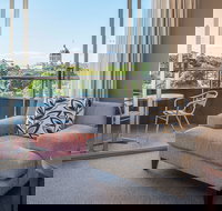 Mantra on the Park Melbourne - Tourism Canberra